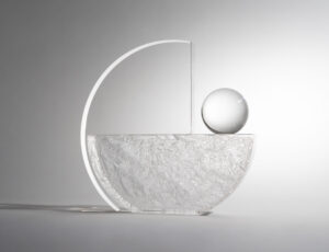 Elementi decorativi in plexiglass per interior design contemporaneo: soluzioni di design per showroom, home decor e spazi di lusso